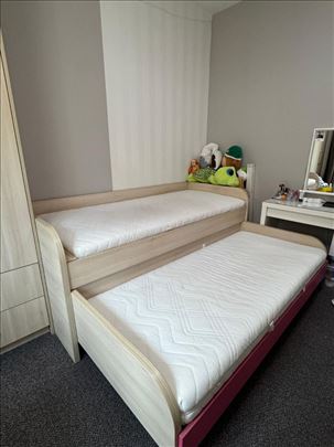 Dečiji krevet za dvoje