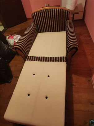 Fotelja na razvlačenje 