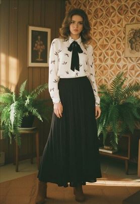 Hype lagana bluza sa printom lastavica 