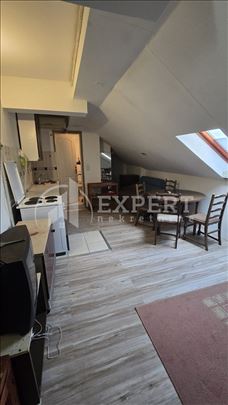 Izdaje se garsonjera kod Gradske bolnice, 30m2