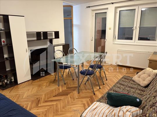 Izdaje se stan kod Tehničkih fakulteta!