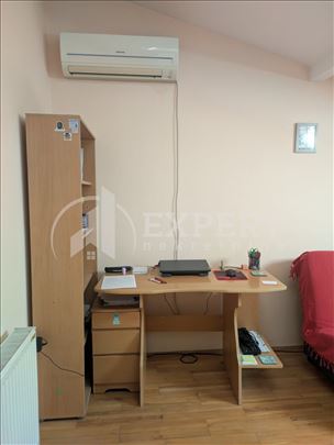 Izdaje se stan u centru grada!