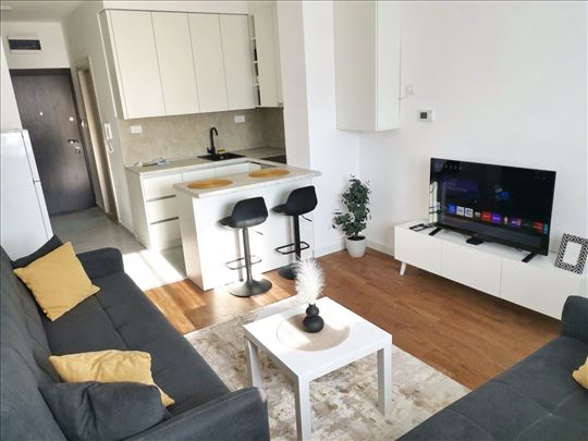 Opremljena Garsonjera - Novi Bubanj