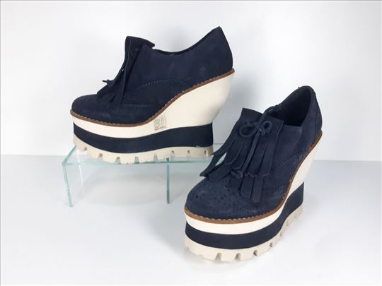 PALOMA BARCELO Spain prirodna koza 37 NOVO