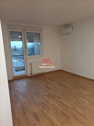 Potpuno nov jednoiposoban stan – Petrovaradin