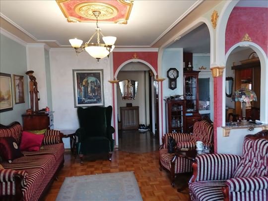 Restauracija stilskog i modernog nameštaja