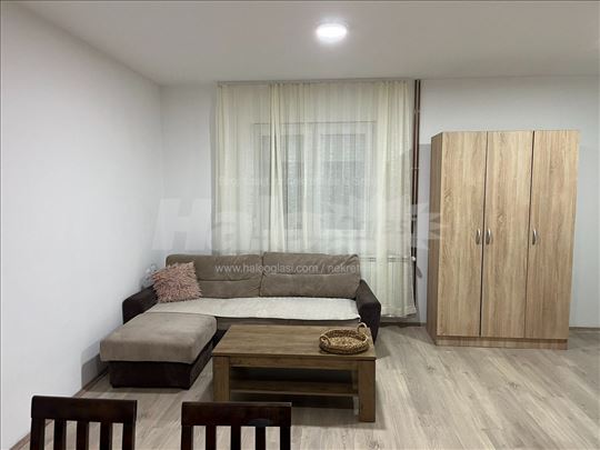 Stan na Miljakovcu 3,plus rezije