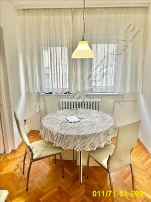 2.0,Vračar, Ustanička,