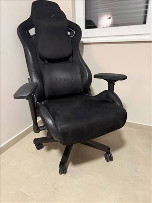 2 ONEX EV-12 gaming chairs with velour covering