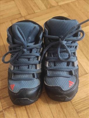 Adidas terrex mid GTX gležnjače za dečake