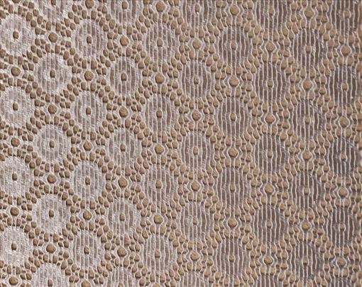 Bezvremenska Elegancija: Višenamenska Čipka