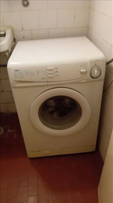 Candy mašina za veš