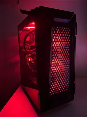 Gejmerski Kompijuter  i5-12400 + RX 6500 XT  16GB 