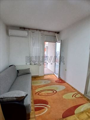 Izdaje se jednoiposoban stan kod Filozofskog fakul