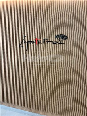 Iznajmljujem u ZEP TERRI  garažno mesto 