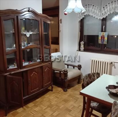 Širi centar - Labudovo brdo #65751