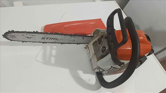 STIHL MS 211 motorna testera