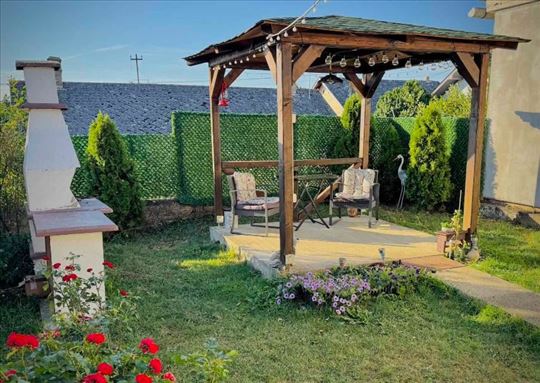 Vrdnik, fenomenalna kuća!