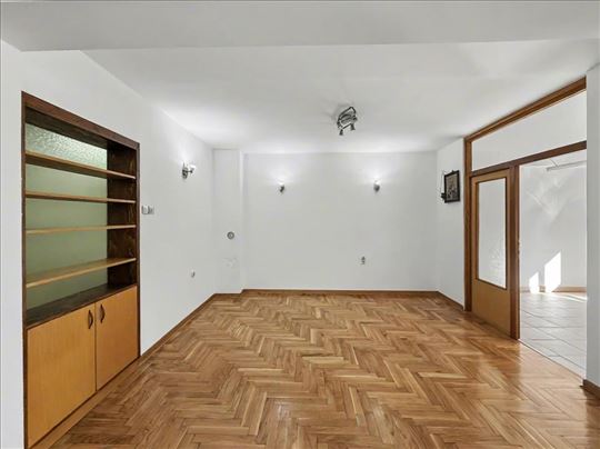 Broker - Jova Zmaj, neka bude tvoj novi kraj!