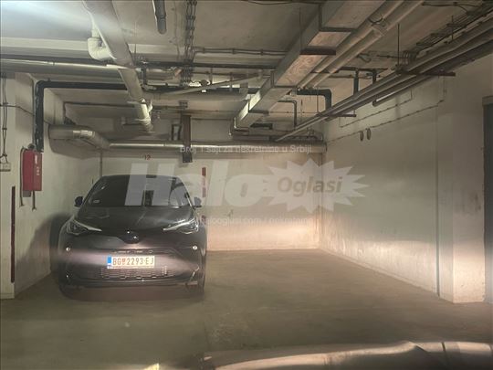Dorćol,Sibinjanin Janka 11garažno mesto 0653920001