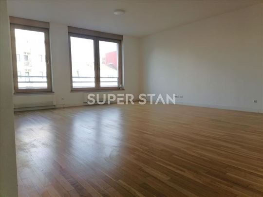 Ekskluzivan četvorosoban stan 106 m² ID#1251