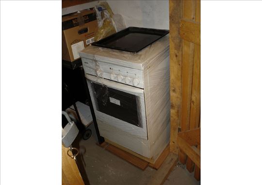 Električni šporet Bosch Model HSS 132A