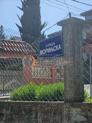 HITNO! Novija zgrada, neuseljavan stan, parking