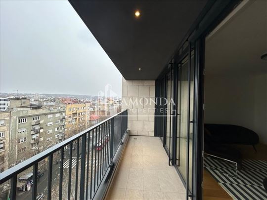 Izdavanje luksuzan stan, Landmark Residence, Vraca