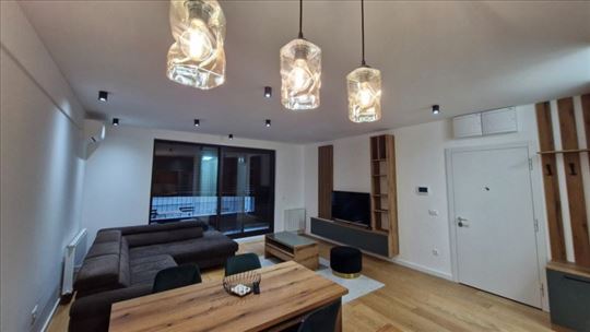 K-District-Trosoban lux stan,garaza