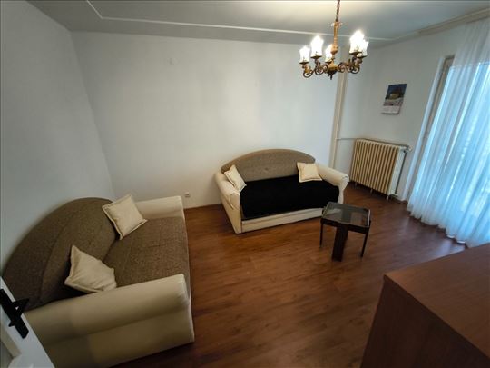 Komforan 2.5 stan u Bloku 62