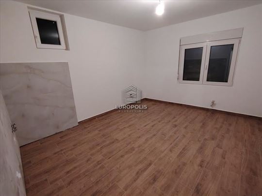 Nov dvoiposoban stan, početak Krajiške ulice ID#88