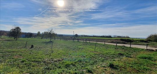 Plac 4,2 ara Rača Kragujevačka - Sepci