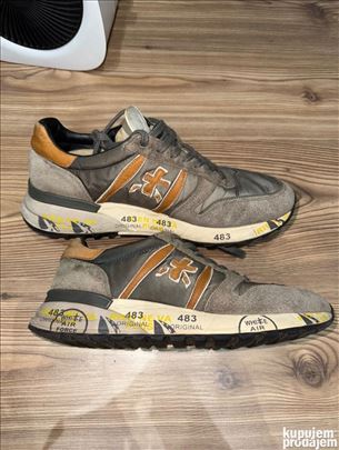Premiata 42