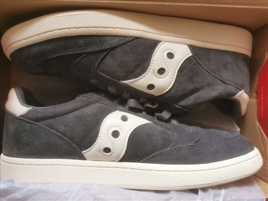 Prodajem nove saucony patike original 