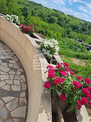 Uknjižena kuća u centru Rušnja, Prodaja! ID#1477