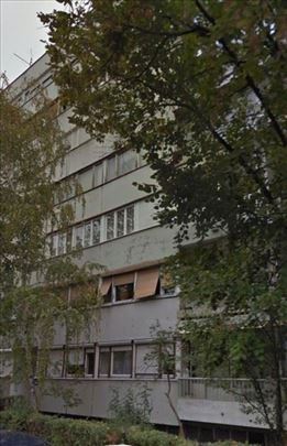 Zvezdara-O.Alkalaj blizina tržnog centra Konjarnik