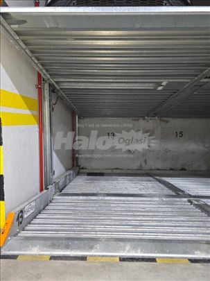 Izdaje se garažno mesto u novoj zgradi