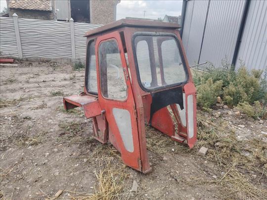 Kabina za IMT 533 / 539