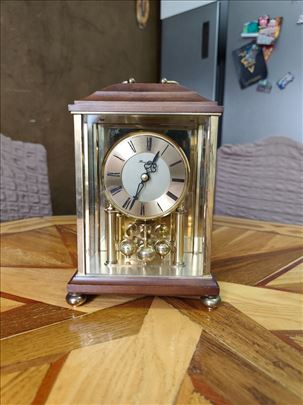 Kvarcni sat mesing drvo 