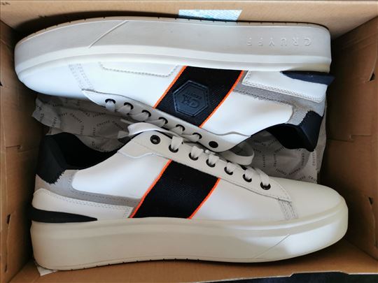 Prodajem nove Cruyff patike original 