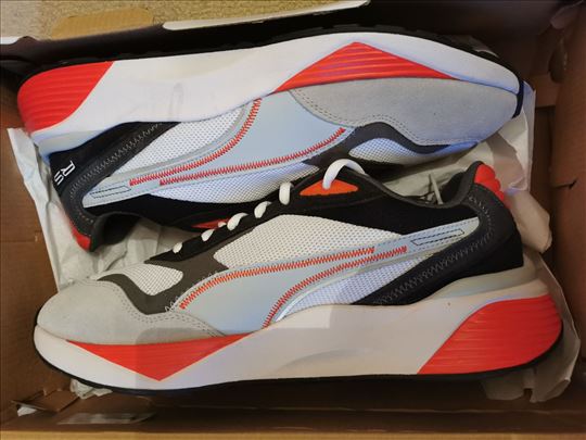 Prodajem nove Puma patike original 