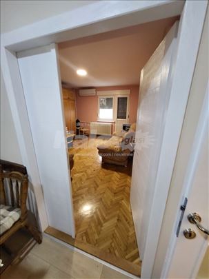 Renoviran dvosoban stan, Kotez 1, preko puta Lidla