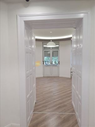 Lux poslovni prostor kod Hrama Svetog Save