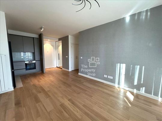 Beograd na vodi,luksuzan nov stan,73 kvm