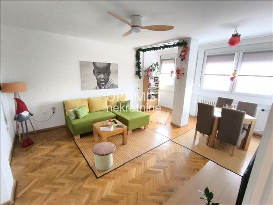 Blok 37, Bulevar Arsenija Čarnojevića, 63m2, 2.5 I