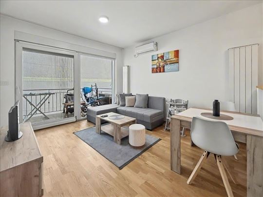 Broker - Pedesetica, čista petica!