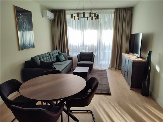 BW Seansa-NOV neuseljavan stan