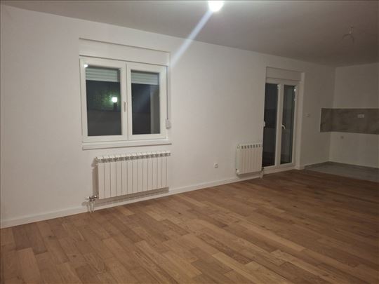 Dorćol, lux opremljen 3.0 sa gar. mestom