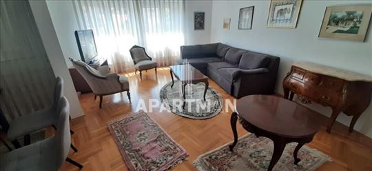 Hram Svetog Save, Katanićeva, trosoban stan, proda