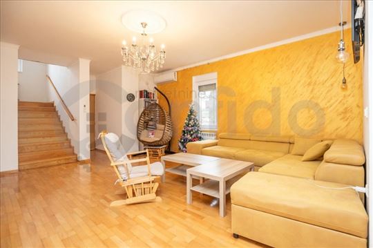 Luksuzna vila na 18,7 ari + garaža ID#1327